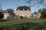 Les châteaux et manoirs sur la commune de Corps-Nuds