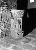 Bénitier, église paroissiale Notre-Dame (Kernascléden)
