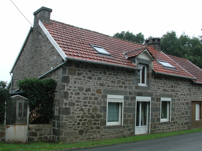 Maison, R.D. 81, ancienne carrière de Chipie (Québriac)