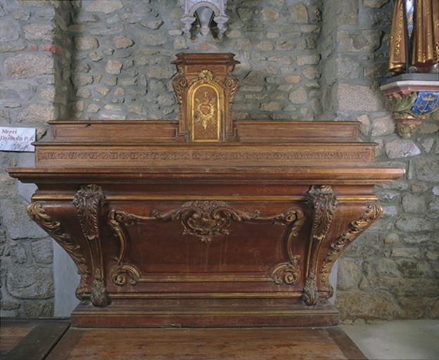 Ensemble de l'autel de la Vierge (autel, tabernacle, 2 gradins, degré)