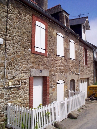 Maison de marin, 2-4 rue des Essarts (Saint-Briac-sur-Mer)