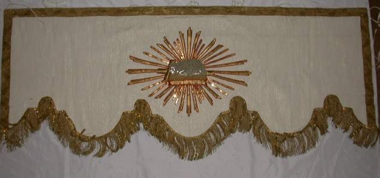 Garniture de dais de procession