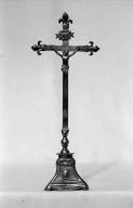 Croix d'autel, église paroissiale Saint-Demet (Plozévet)