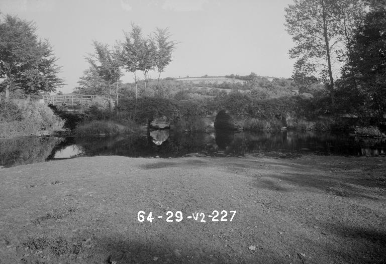 Pont dit Pont Gaulois ou Pont de Sainte-Catherine (Plounévézel)