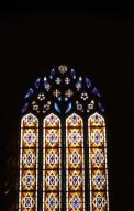 Verrière (3, verrière décorative, verrière en losanges, baies 3, 4 et 6), église paroissiale Saint-Vinoc (Plouhinec-29)