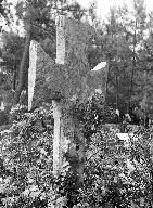 Les croix monumentales sur la commune de Glénac (fusionnée en La Gacilly en 2017)