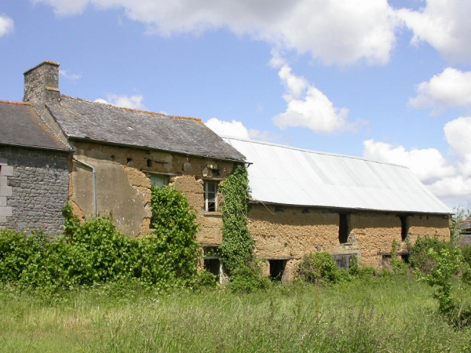 Ferme, la Mare (Saint-Thual)