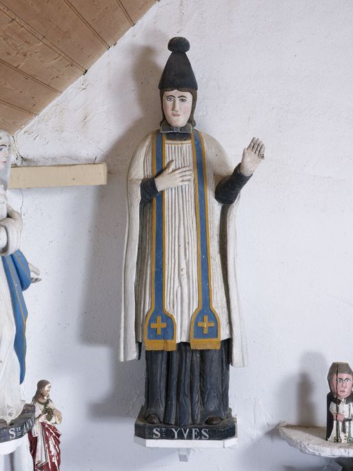 Statue : Saint Yves, chapelle Saint-Yves (Caro)
