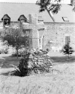 Croix de chemin, le Hayo (Le Hézo)