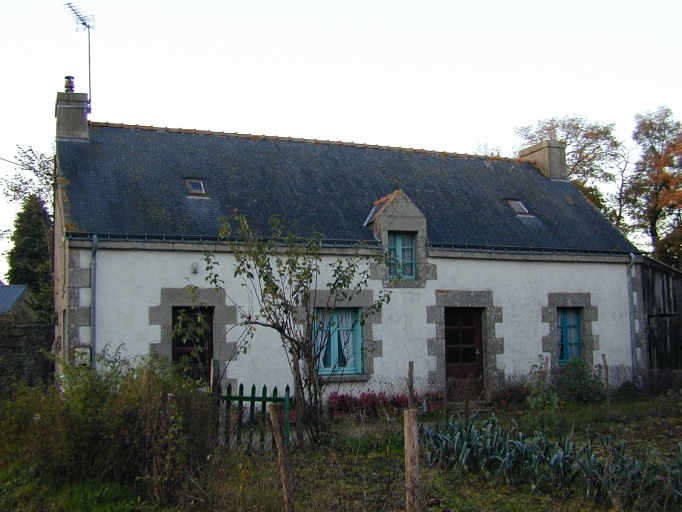 Ferme 2, Linguen (Pluméliau fusionnée en Pluméliau-Bieuzy en 2019)