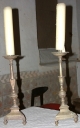 Deux chandeliers