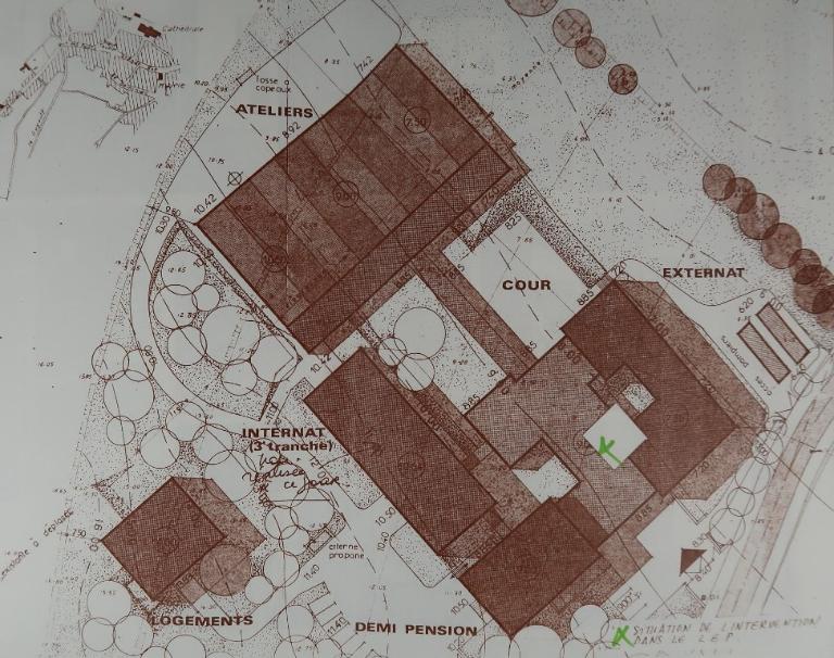 La décoration au titre du 1% artistique du Lycée professionnel Alphonse Pellé (Dol-de-Bretagne)