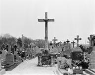Cimetière, route de saint Colombier (Saint-Armel)