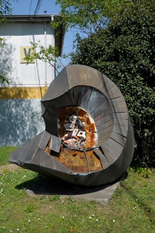 La décoration  au titre du 1% artistique, de la cité scolaire Kerichen, dite aussi "campus Kerichen" (Brest).