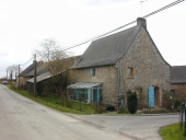 Alignement de maisons, la Guimouserie (Liffré)