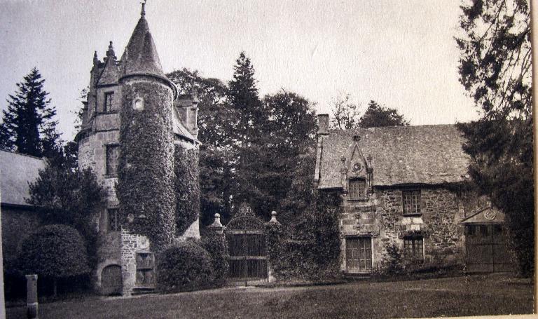Château de la Conninais (Taden)
