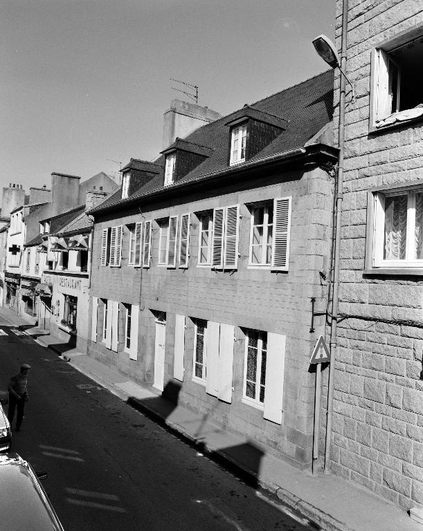 Maison, 8 rue du Général Leclerc (Plouescat)