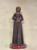 Statue : sainte Apolline, église paroissiale Saint-Pierre-et-Saint-Paul (Guilliers)