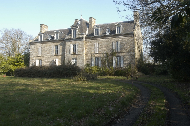 Château, la Villette (Saint-Brice-en-Coglès fusionnée en Maen Roch en 2017)