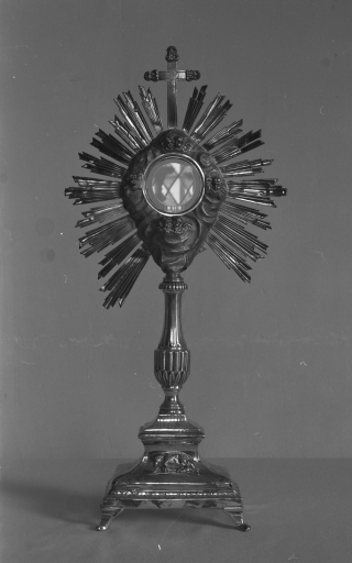 Ostensoir, église Saint-Rémy (Saint-Rémy-du-Plain)