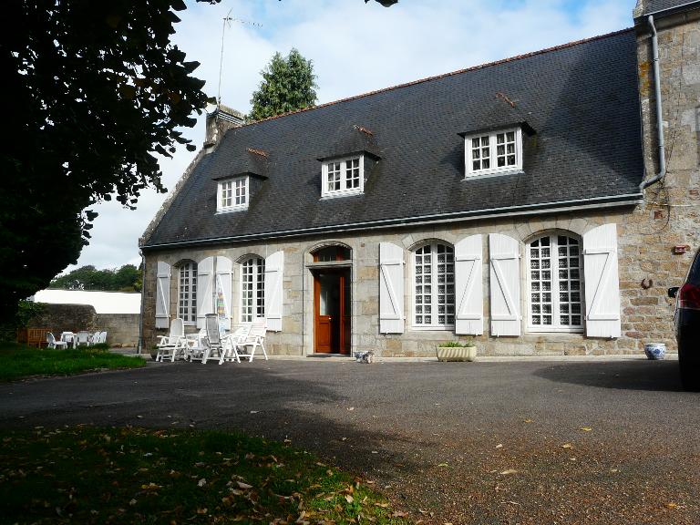 Manoir de Kerustum, 18 allée de Kerustum (Quimper)