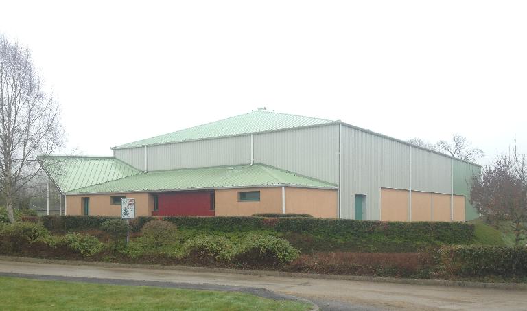 Salle des sports, impasse du Stade (La Chapelle-Janson)