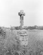 Croix de chemin, près de le Numer (Larmor-Baden)