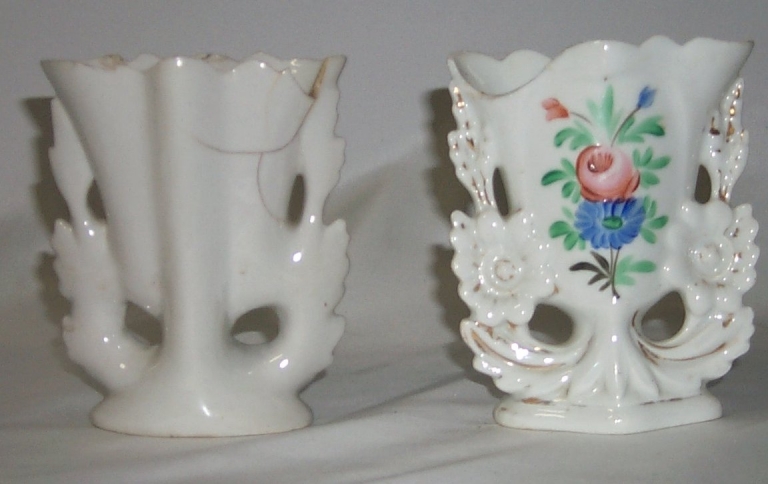 Paire 1 de vases d'autel (Guipry fusionnée en Guipry-Messac en 2016)