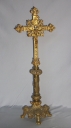 Garniture d'autel : 6 chandeliers et 1 croix d'autel