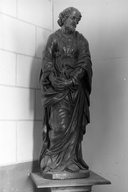 Statue (d'applique, petite nature) : saint Pierre, prieuré de bénédictins, église paroissiale Saint-Jean-Baptiste (Ercé-en-Lamée)