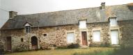 Enclos résidentiel de la grange de Saint-Maleu (Hénansal)