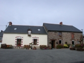 Ferme, rue de Montfort (Iffendic)