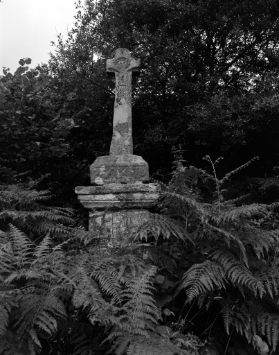 Croix de Chemin, Lismoquen (Canihuel)