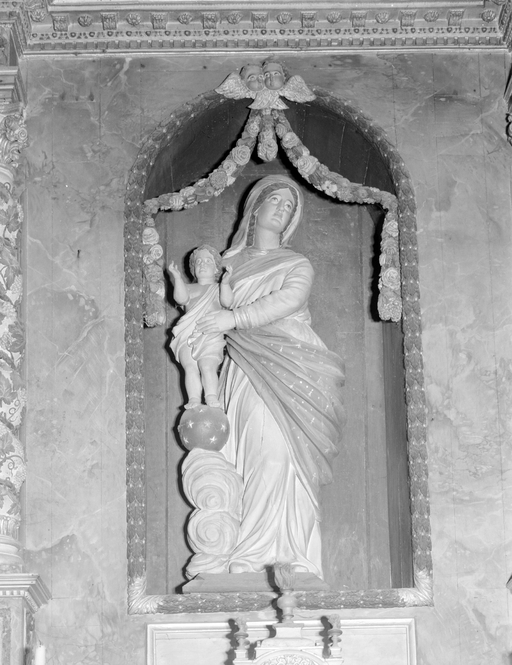 Statue : Vierge à l'Enfant, église paroissiale Sainte-Madeleine (Dinéault)