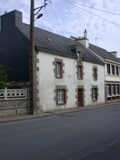 Maison, 46 rue de la République (Pluméliau fusionnée en Pluméliau-Bieuzy en 2019)