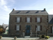 Maison, 1 avenue Du Guesclin (Tinténiac)