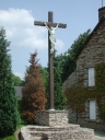 Croix monumentale, rue du Roi Arthur (Paimpont)