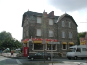 Ancien immeuble de rapport-restaurant-boutique actuellement restaurant et immeuble, 240 rue de Fougères (Rennes)
