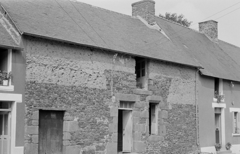 Maison, la Ville Oger (Miniac-Morvan)