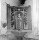 Statue (d'applique, petite nature) : sainte Barbe, chapelle Saint-Damien, Saint-Côme (Saint-Nic)