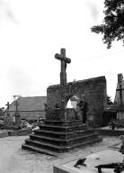 Calvaire (calvaire extérieur) : calvaire, chapelle Saint-Tugen (Primelin)