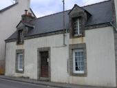 Maison, 12 rue des Combats de Kervenen (Pluméliau fusionnée en Pluméliau-Bieuzy en 2019)