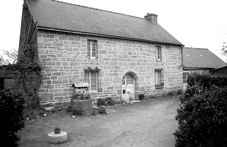 Maison, Kerguerizen (Meslan)
