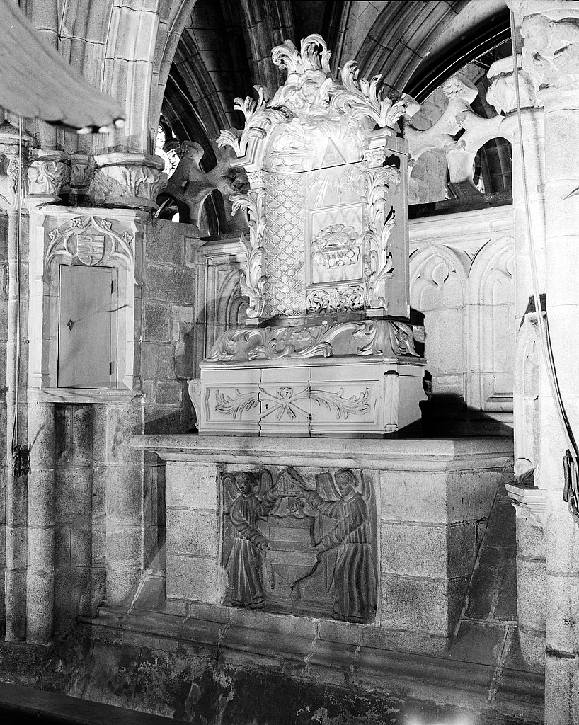 Autel, tabernacle (autel secondaire), cathédrale de Saint-Paul-Aurélien (Saint-Pol-de-Léon)