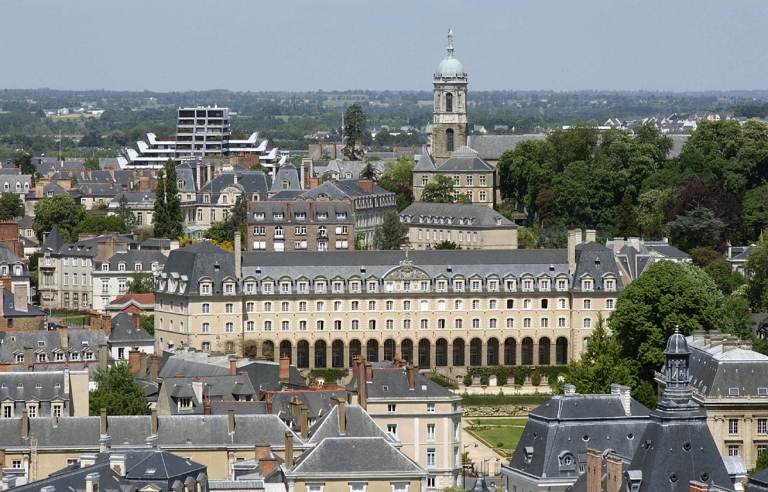 Abbaye de Bénédictines, dite abbaye Saint-Georges, caserne Saint-Georges, rue Gambetta (Rennes)