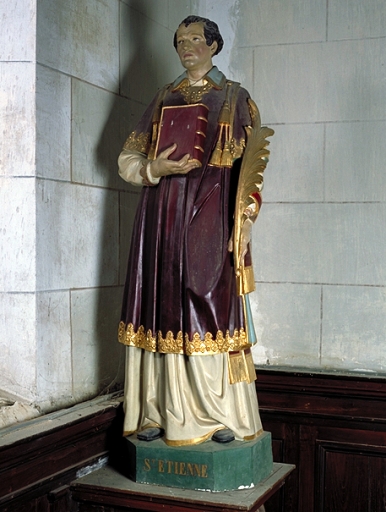 Statue : saint Etienne