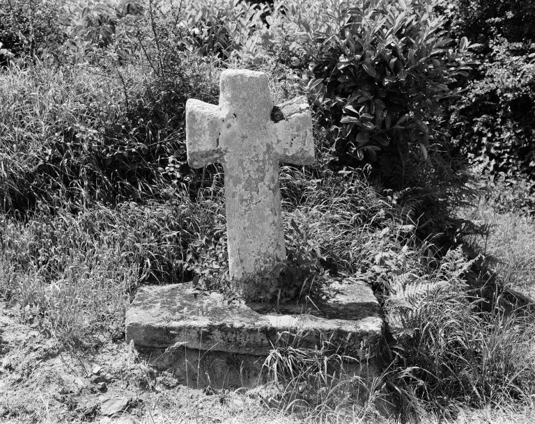 Croix de chemin dite croix le Floch, R.N. 780 (Noyalo fusionnée en Theix-Noyalo en 2016)