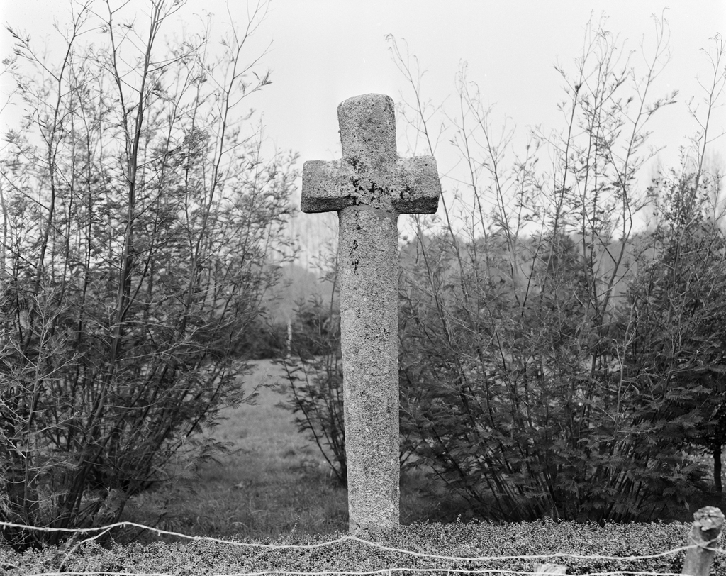 Croix de chemin, route du Pouldu (Saint-Armel)