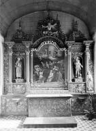 Autel, retable, gradins d'autel (2), devant d' autel (autel secondaire, autel tombeau, retable architecturé) : des Agonisants, église paroissiale Notre-Dame-de-Croas-Batz (Roscoff)