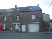 Maison, rue de la Mairie (Saint-Guinoux)